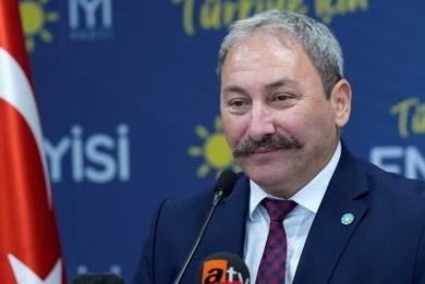 İYİ Partili Tolga Akalın, partisinden istifa etti