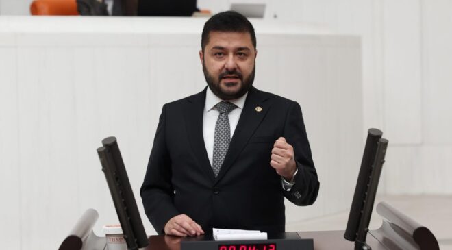 ‘Cek-cak’ edebiyatı!