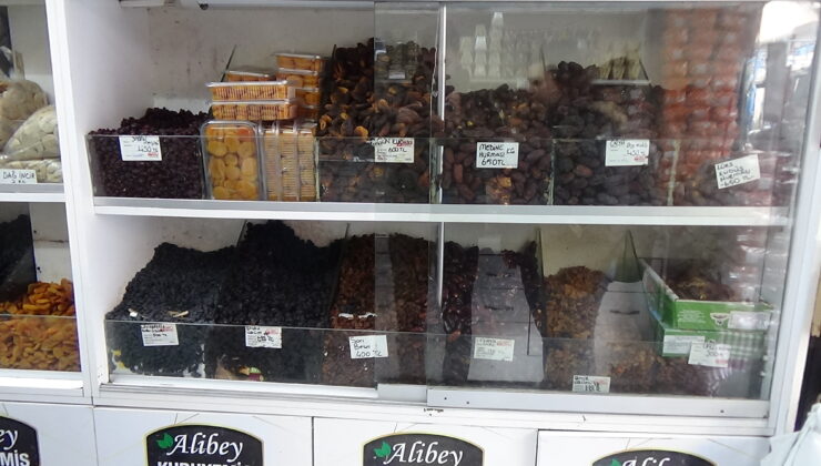 Kayısı kurusu ateş pahası