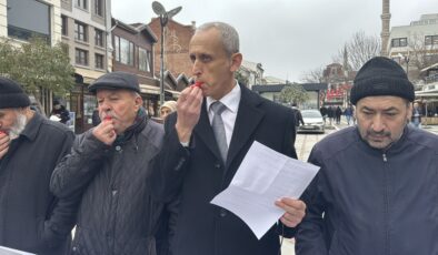 Saadet düdük çaldı