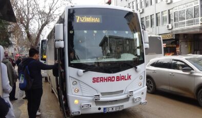 Sanki rekor denemesi yapmış