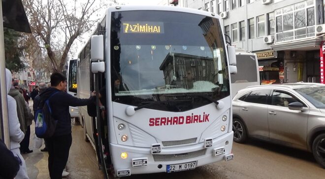 Sanki rekor denemesi yapmış