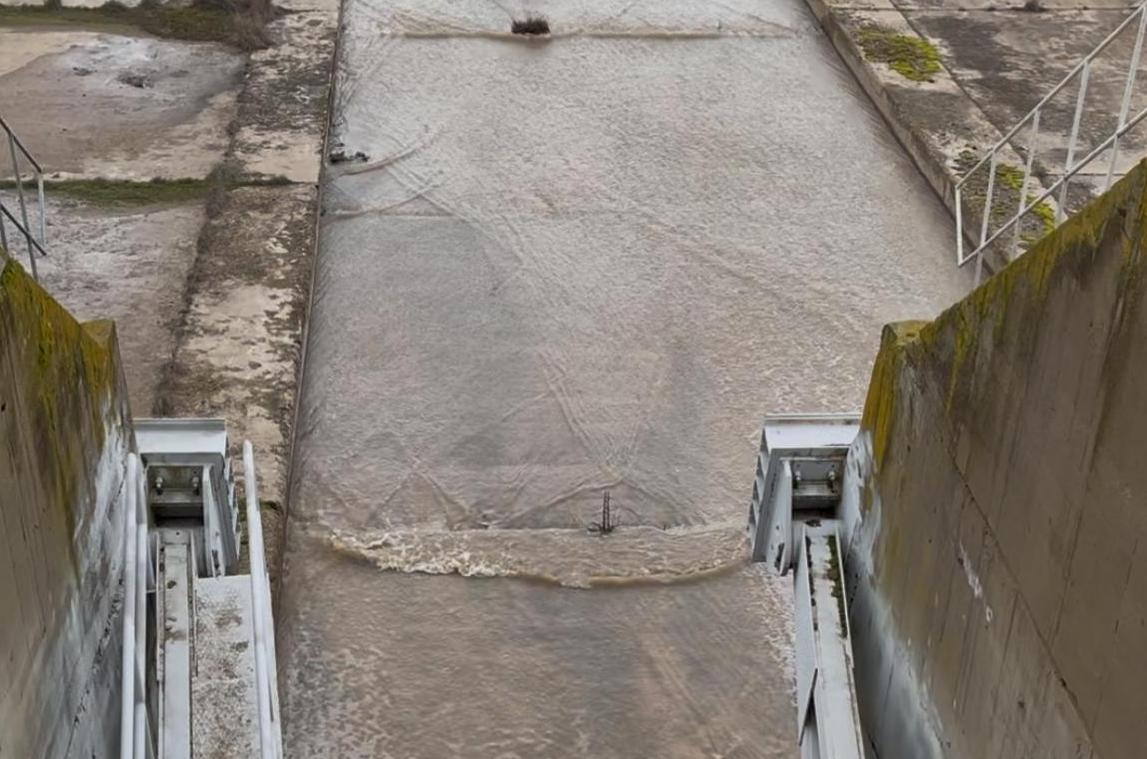 Süloğlu Barajı’da kontrollü salınım