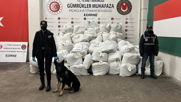 Tavuk etlerinin arasından uyuşturucu çıktı!