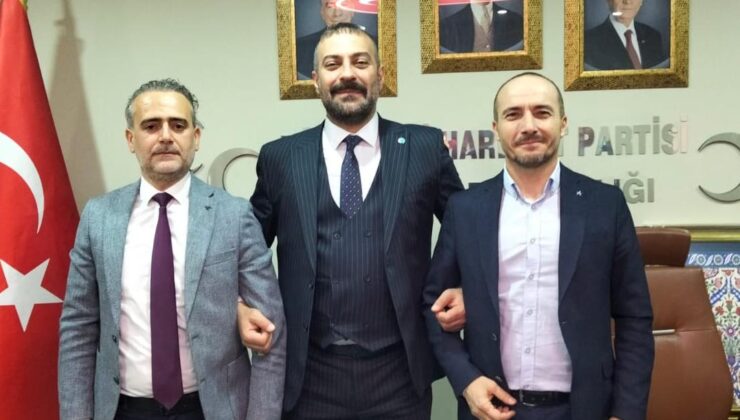 TÜRKAV’da bayrak değişimi