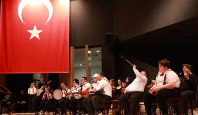 Özel çocuklardan müzik dinletisi