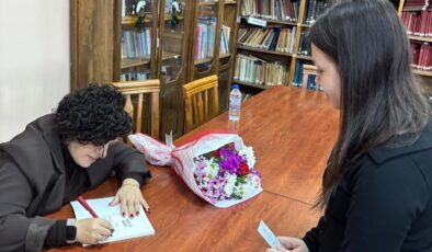 Sosyal Bilimler Lisesi’nde okur yazar buluşması