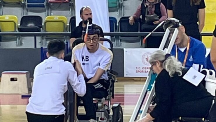 Kadir Berke Öz ilk maçını kazandı