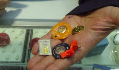 Gram altın 8 bin liraya yaklaştı