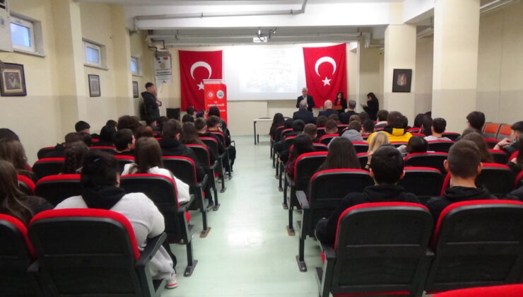 Öğrencilere tüketici hakları anlatıldı