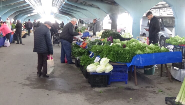 Vatandaş bayram alışverişinde