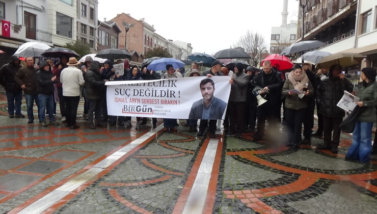 “Gazetecilik suç değildir”