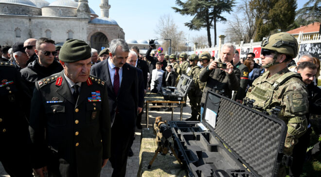 Selimiye Meydanı’nda tarihi anlar