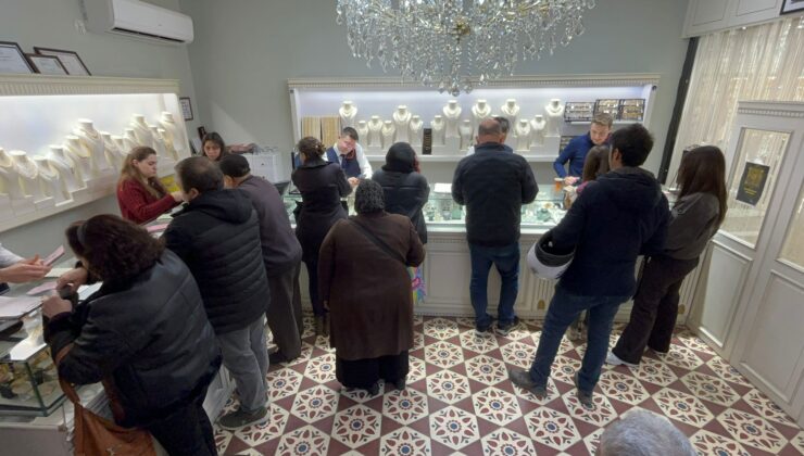 Kuyumcular çakılı