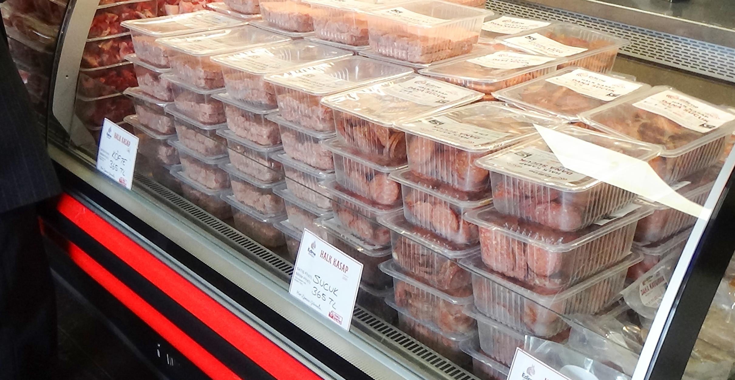 Bayramlık et kuyruğu