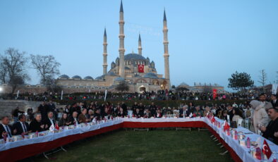 Belediyeden 7 bin 500 kişiye iftar