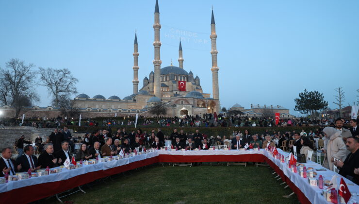 Belediyeden 7 bin 500 kişiye iftar