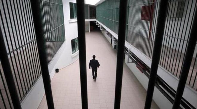 Hükümlü ve tutuklulara açık görüş