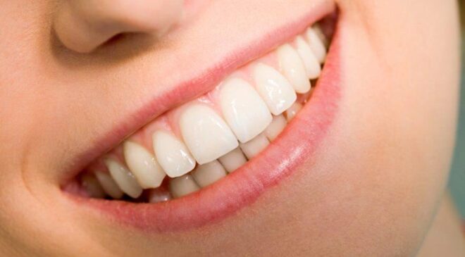 Asitli gıdalar dişleri olumsuz etkiliyor