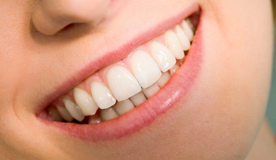 Asitli gıdalar dişleri olumsuz etkiliyor