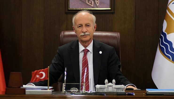 Rektör Hatipler’den Yaşlılar Haftası mesajı