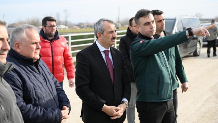 Vali Sezer’den taşkın sahasında inceleme