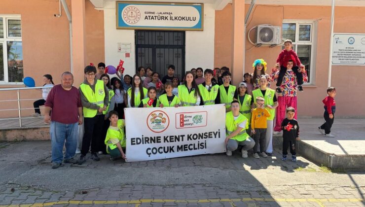 Çocuk Meclisi Lalapaşa’da