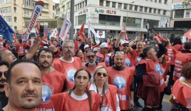 ‘Çocuklarımızın geleceği için alanlara indik’