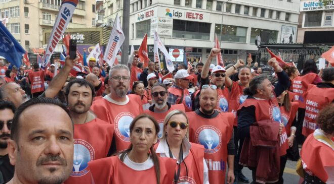 ‘Çocuklarımızın geleceği için alanlara indik’