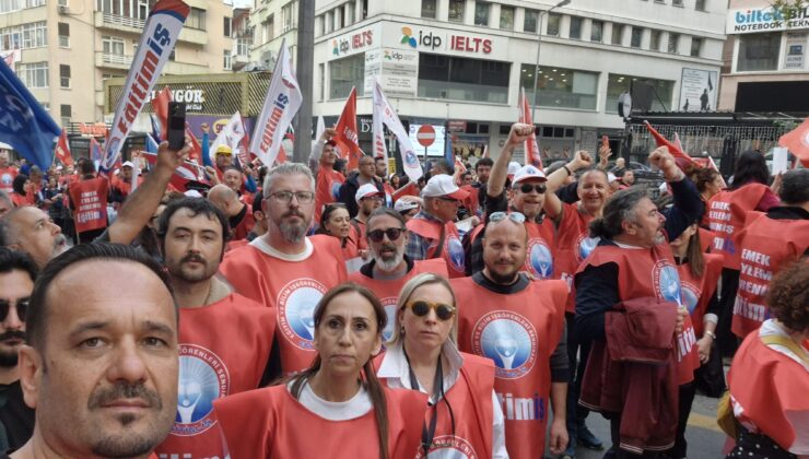‘Çocuklarımızın geleceği için alanlara indik’