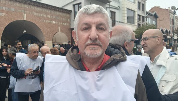 Emekli hakkını istiyor