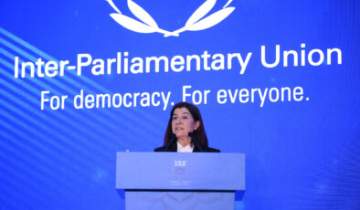 Aksal, oturum başkanı oldu