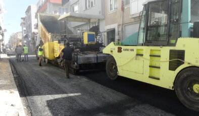 Arif Paşa Caddesi asfaltlanıyor