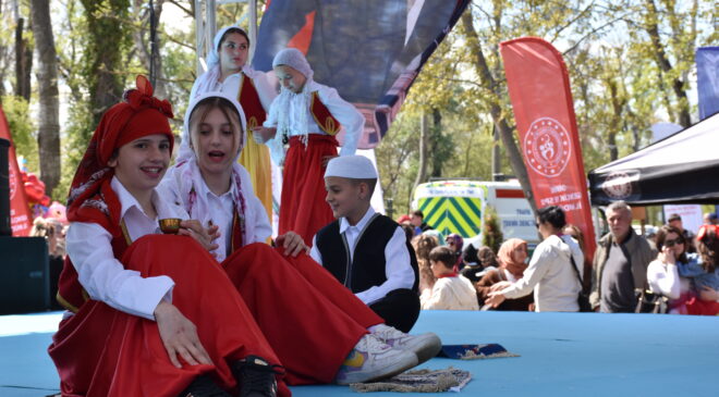Balkanların çocukları Edirne’de buluştu