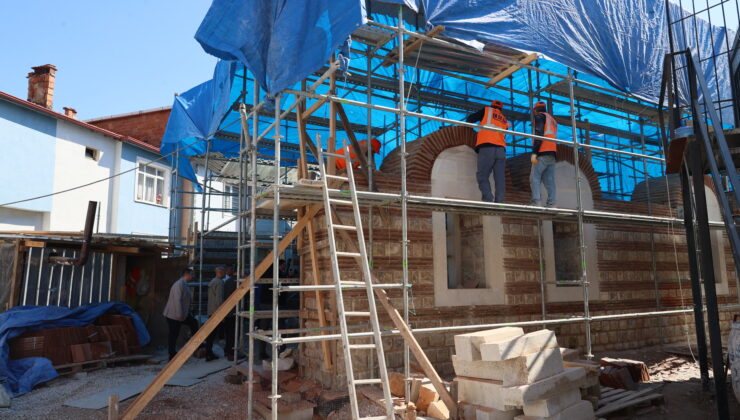 Çokalca Camisi ayağa kaldırılıyor