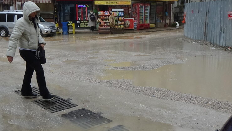 Vatandaş yollardan şikayetçi