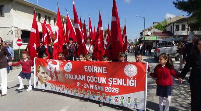 23 Nisan coşkuyla kutlandı