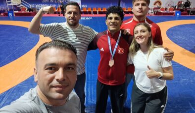 Aydıncan Gümüşdağ’dan uluslararası başarı