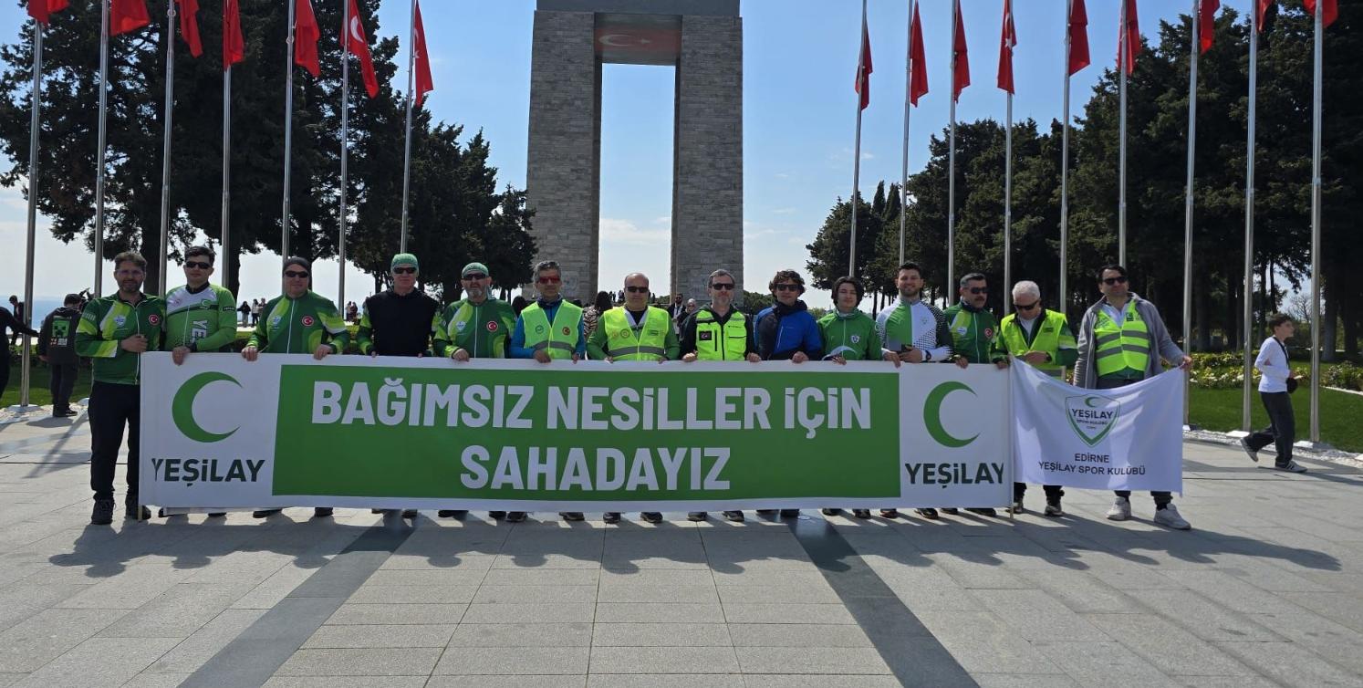  Yeşilbis’ten şehitlere saygı turu