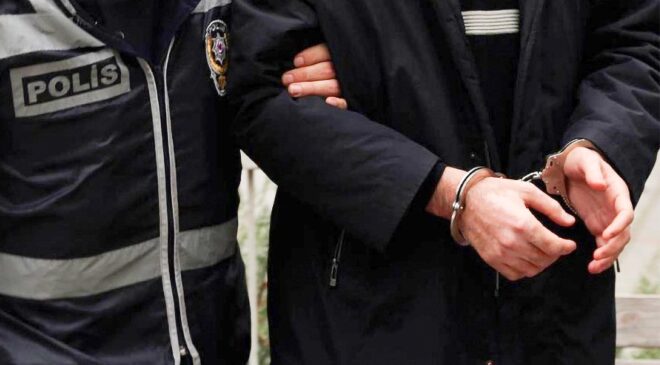 Cinayet zanlısı tutuklandı