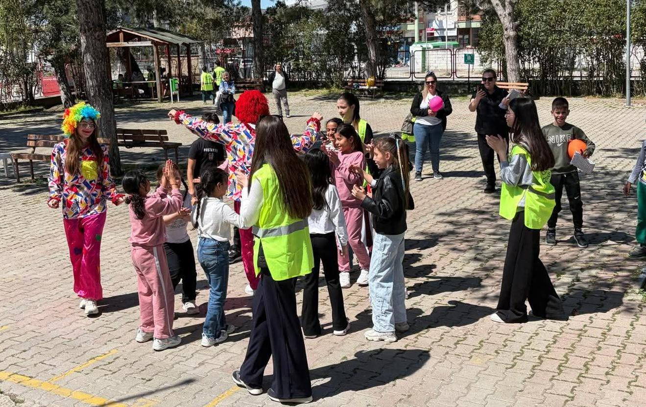 Çocuk Meclisi Lalapaşa’da