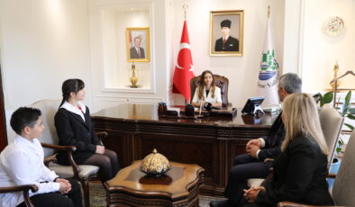 Çocuk Vali talimat verdi