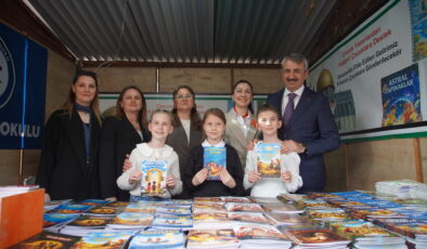 Çocuk yazarlardan anlamlı bağış