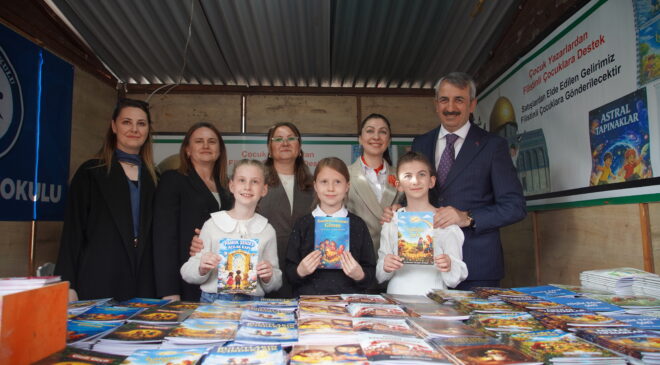Çocuk yazarlardan anlamlı bağış