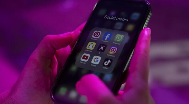 Çocuklara sosyal medya yasaklanacak mı?
