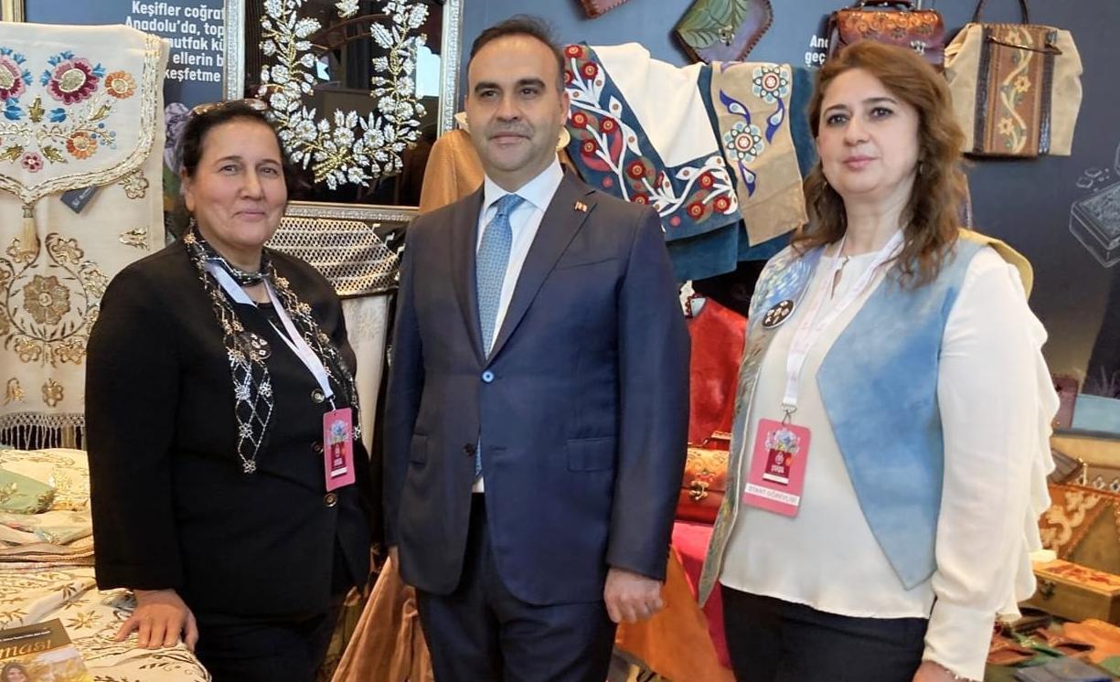 Edirne’nin deri ve saraciye ürünleri tanıtıldı