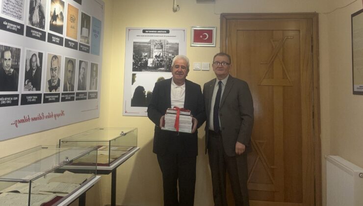 Ender Bilar Kütüphanesi’nden ödül