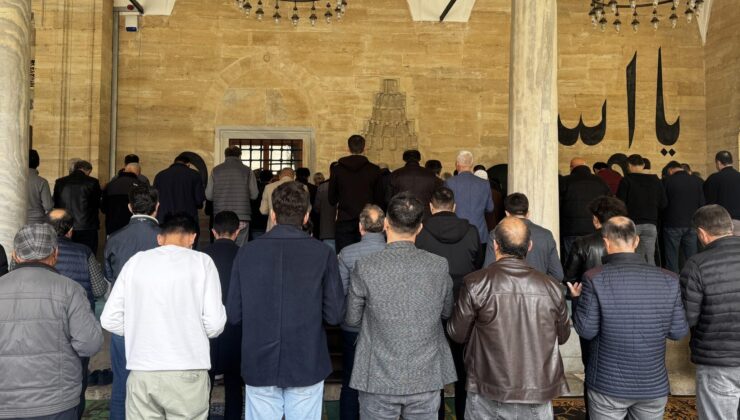 Gıyabi cenaze namazı