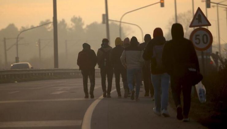 Göçmen kaçakçılığı yapan yabancı uyruklu tutuklandı