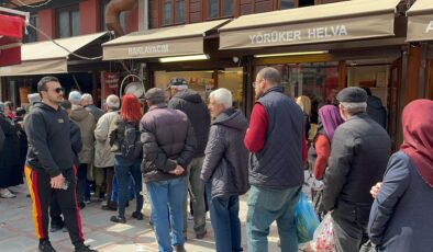 Hayır dönerine yoğun ilgi